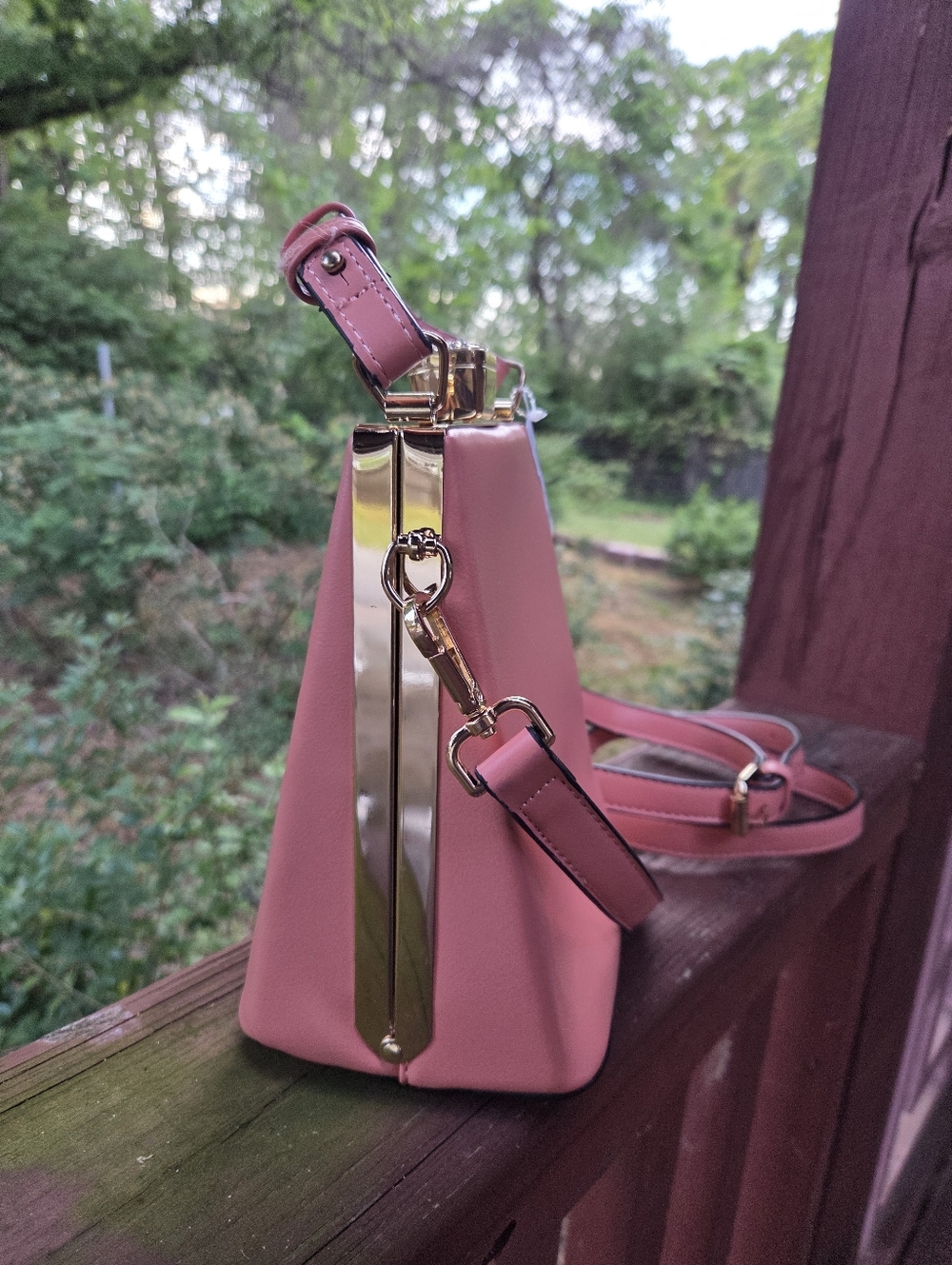✨Leatherette Pink Structured Top-Handle Crossbody Fashion Bag - Picture 5 of 8